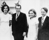 S prezidentem Richardem Nixonem a kolegy z Bílého domu.